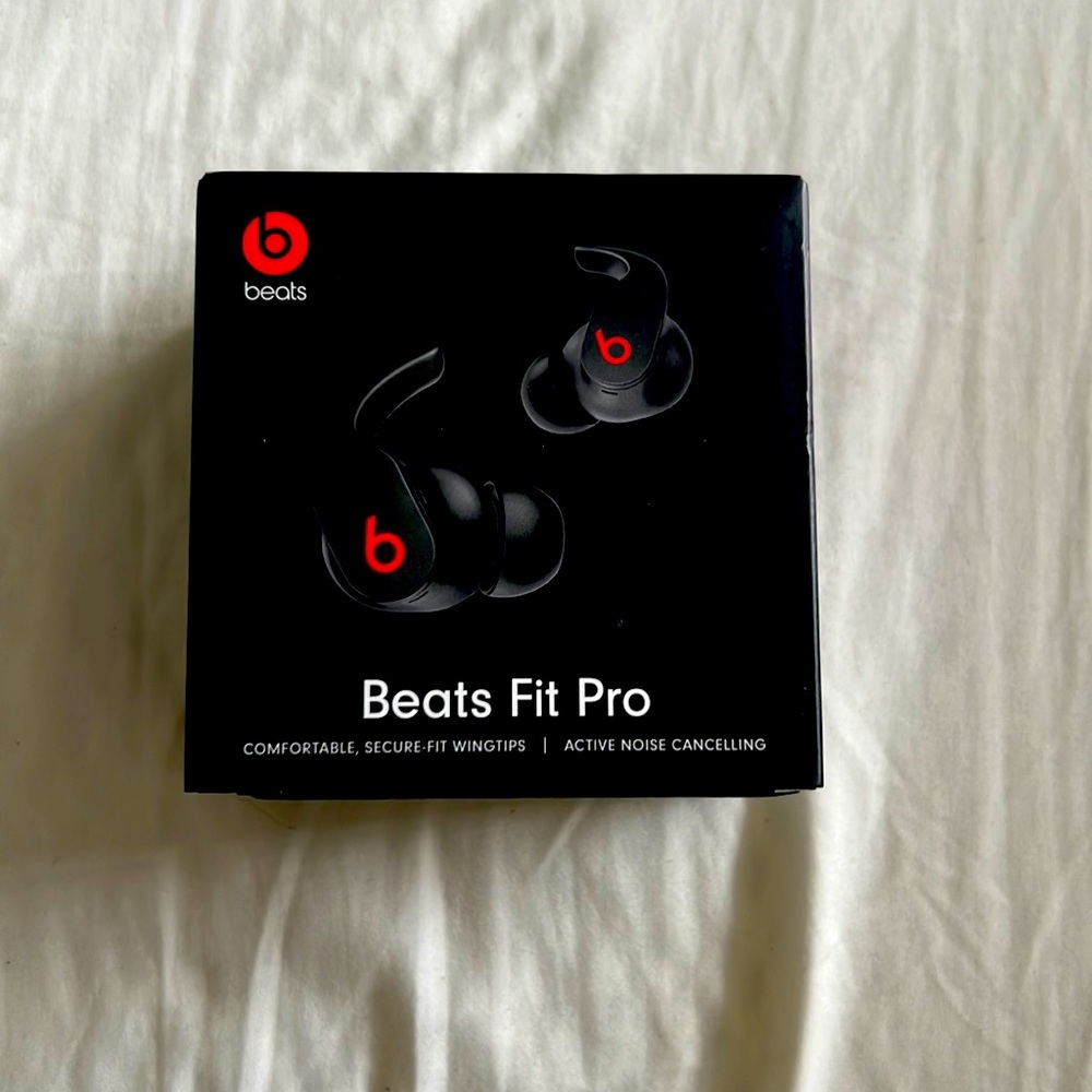Had for less then half a year. WORKS REMARKABLY GREAT.